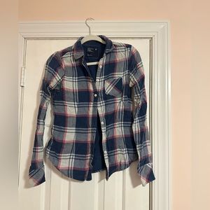 American Eagle flannel button up